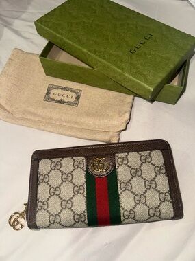 Gucci Beige GG Supreme Wallet with Brown Trim and Green-Red Stripe
